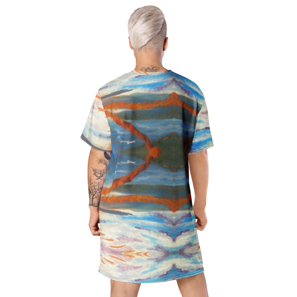 Alaskan Waters T-shirt dress - Image 2