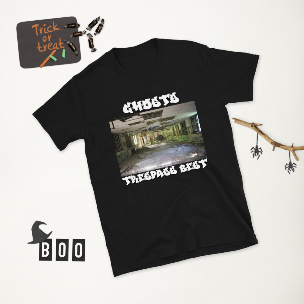 Ghosts Trespass Best Short-Sleeve Unisex T-Shirt